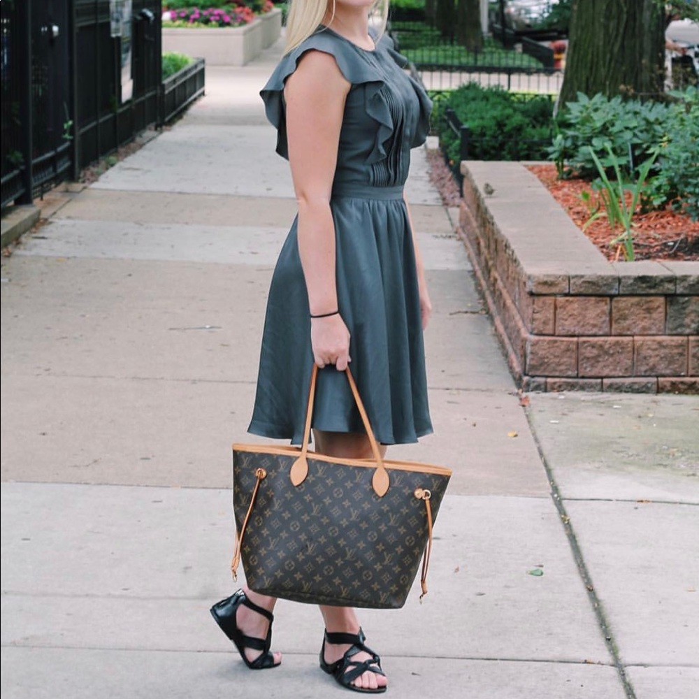 Gray Banana Republic dress